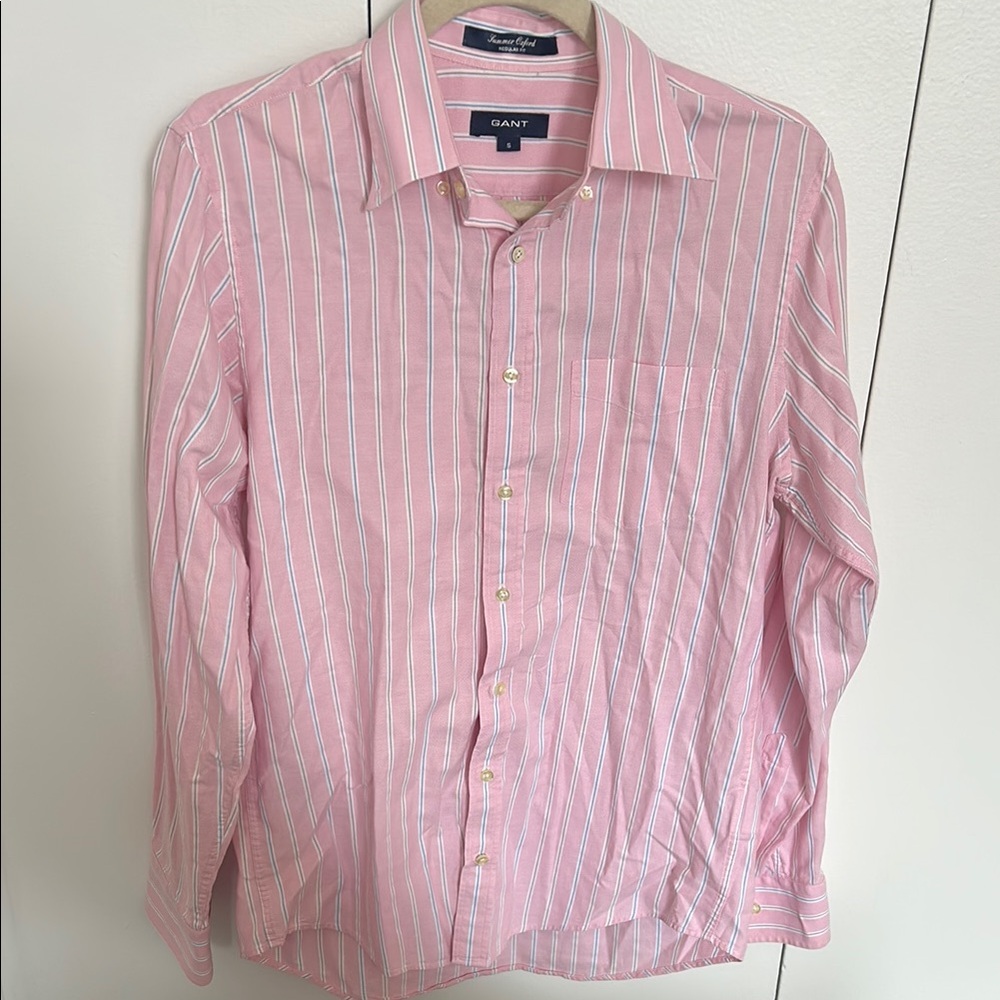 Gant Pink Casual Button Down Shirt with Subtle Stripes Size Small Regular Fit